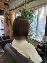 ロッソバイアルター 鎌取(ROSSO by aL-ter)&nbsp;【イメチェン/ハッシュカット/レッドブラウン】千葉香奈