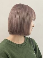 サンク 原宿 表参道(cinq)&nbsp;ナチュラルボブミニボブミルクティーベージュ切りっぱなしボブ