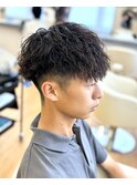 【ツイストスパイラルパーマ】刈り上げマッシュ縦落ちパーマ束間