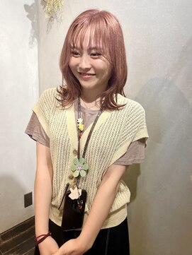 アイラス(I'LAS) ピンクベージュ/ハイトーン/ブリーチ