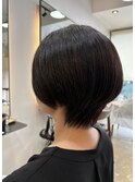 丸みショートで女性らしさアップ!