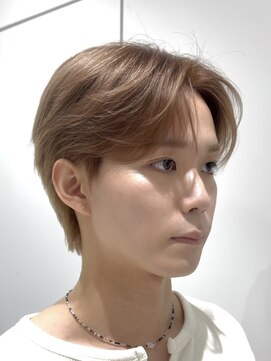 ノラキチジョウジ(NORA KICHIJOJI) メンズフェザーショート毛流れセンターパートブリーチハイトーン