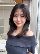 アフロート エル 錦糸町(AFLOAT L)&nbsp;30代に人気！顔周りの後れ毛がかわいいシャギーレイヤーロング