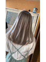 エミーバイモアムー(Emmie byMoremuu)&nbsp;【青木　淳】バレイヤージュ/シャドウルーツ/レイヤー