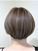 ハイライト　白髪ぼかし　ブリーチ