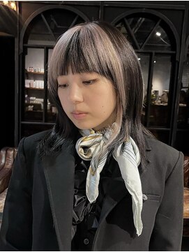 ノラ ヘアーサロン(NORA HAIR SALON) ブロックカラーインナーカラー抜きっぱなしブロンド