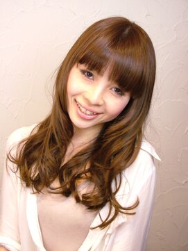 ネーブル(NAVEL) ゆるふわ可憐な巻きスタイル