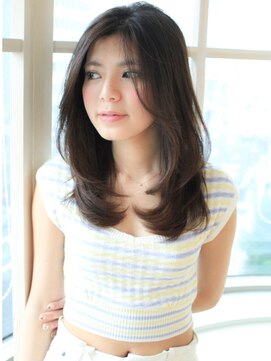 アフロート ディル(AFLOAT D'L) AFLOAT D'L 表参道】前髪長めロングレイヤー大人スタイル