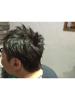 県内では珍しい男性専門美容室!女性の目線を気にせずゆったりとしたリラックス空間が魅力!