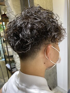 ヘアーラボ ハチ(HAIR LABO HACHI) マッシュフェードパーマ
