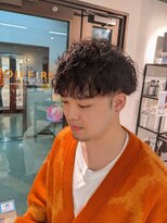 コワファーストナガサキシャンプーボーイ(COIFF1RST NAGASAKI SHAMPOO BOY)&nbsp;ショートマッシュ×波巻きスパイラルパーマ
