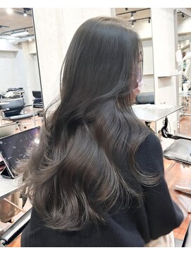 サイン 表参道(SIGN) 美髪エアリーロングピンクブラウン切りっぱなしボブ丸型卵型