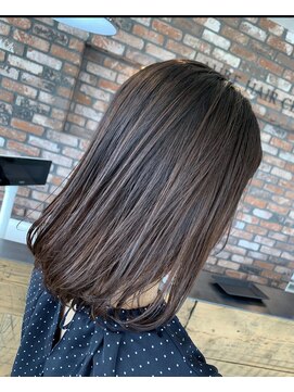 ツリーズ(Trees) ミディアムボブ