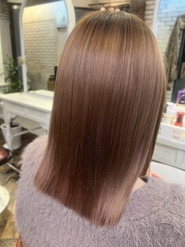 ベレッタ ネヤガワ(veretta. neyagawa) ピンクブラウン/ピンクベージュ/髪質改善/縮毛矯正/透明感カラー