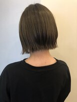 ナチュラルブラウン×ミディアムスタイル