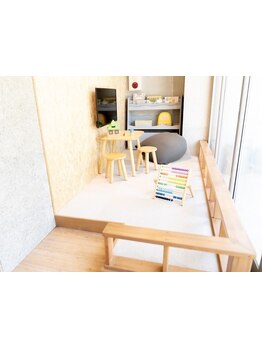 【センター南駅徒歩5分◆キッズスペースあり】kid'sカット可！お子様同伴OK◎【キッズカット/センター南】