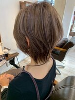 リコバイアフロート(riko by afloat)&nbsp;ウルフ/レイヤーボブ/ハイライト/ブラウン