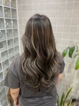 ボアップ 新居浜店(boappu) #ハイライト#デザインカラー#カラー#ブリーチカラー