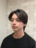 モナミ(mon amie)&nbsp;大学生ショート黒髪2ブロックセンターパートウルフ20代30代40代