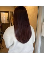 ロッカ(ROCCA)&nbsp;チェリーブラウン思わず触れたくなる、うる艶ロングストレート