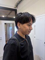 サンクチュアリ 箕面店(Sanctuary) マッシュで前髪あげるスタイル