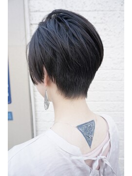 モリオ フロム ロンドン 成増店 ショート×刈り上げ　morio 成増3号店