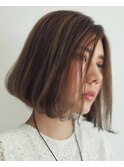 前下がりボブ×グレージュ×ハイライト