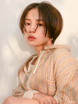 テトヘアー(teto hair) short(切りっぱなしハンサムショート、ベージュ、エッジ)