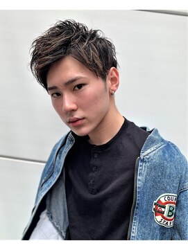 メンズフィール 南森町(MENS FEEL) アップバングスリークショート☆ジェットモヒカンツーブロ