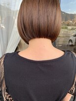 ニーナ(NINA)&nbsp;ワンレングスボブ