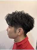 弱スパイラルショートヘアスタイル