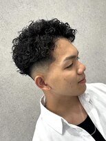 縁 ハナレ(en 870)&nbsp;スキンフェード　スパイラルパーマ