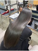 触りたくなるほどの美髪