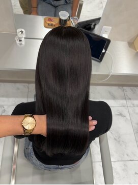 キング 高槻(K!ng) 縮毛矯正髪質改善ハイライトレイヤーカット高槻美容室エクステ