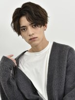 センターパートツーブロックかき上げヘアツイスパ