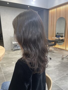 リファインド(REFINED) ボリューム感アップのナチュラルパーマ 村田