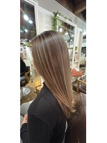 グロウオモロマチ(GLOW OMOROMACHI)&nbsp;GLOW#ブリーチカラー#バレイヤージュ#エアタッチ