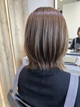 ミンクスプラス 流山おおたかの森(MINX plus) 外ハネくびれレイヤー