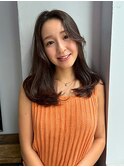 セミロング レイヤーカット 顔周りカット 透明感カラー 20代