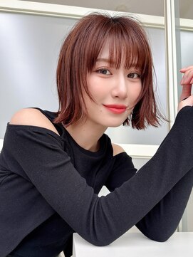 アフロート ディル(AFLOAT D'L) ◎ぱっつん前髪とフェイスレイヤーが軽やかな印象の外はねボブ☆