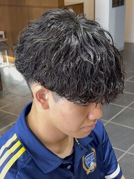 ルアン 大分駅店(ruen) 大分メンズカットマッシュ波巻きスパイラルパーマ眉毛men's