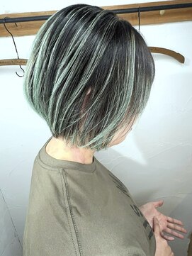 ブレイズヘアー(BLAZEhair) 【立体感デザイン】ショートバレイヤージュ×ブリーチ２回