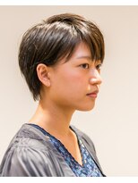 ヘアーウニール(Hair Unir)&nbsp;ダークトーンのショート