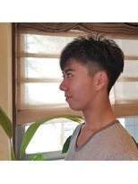 ショウズサロン(hair Sho's SALON)&nbsp;アシンメトリー、2ブロックカット