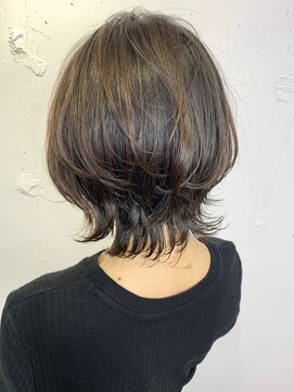 ヴェイン 渋谷(vain) 【vain#Bリアルお客様style】☆外ハネネオウルフ×ハイライト