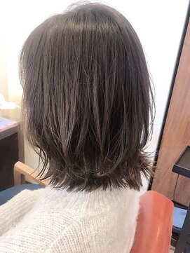 アリーナ 緑が丘店(arena) スモーキーベージュの肩ハネミディアム(N)