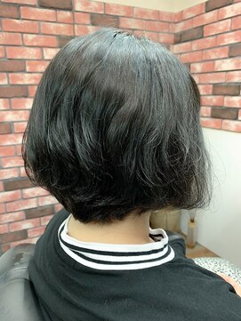 ワンバイワン(ONE BY ONE) くせ毛ボブ