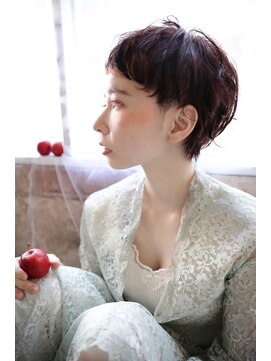 カライングドゥ(ing deux) 大人可愛い耳掛けハンサム高円寺ひし形ショート