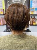 ショートボブ