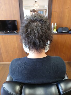 ヘアーサロン リバース(Hair Salon Rebirth) ツイストパーマ